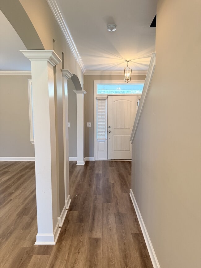 Building Photo - 29873 Copper Run Dr
