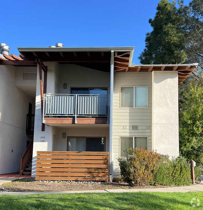 Building Photo - 1810 S El Camino Real
