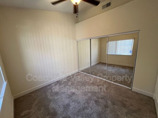 Building Photo - 77597 Carinda Ct