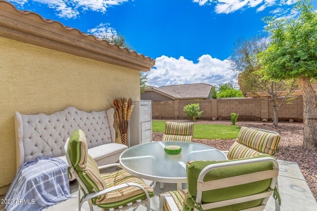 Building Photo - 23875 W La Salle St