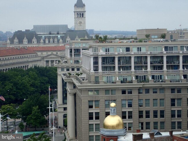 Building Photo - 601 Pennsylvania Ave NW