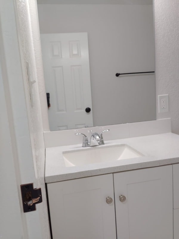 Building Photo - 2123 Mara Ct
