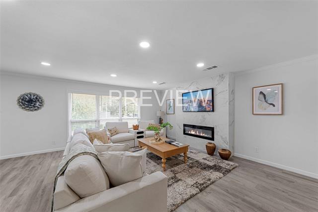 Building Photo - 7107 E Mockingbird Ln