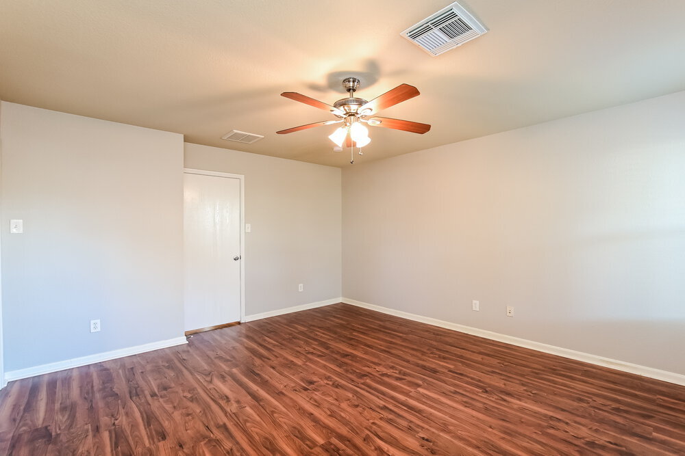 Building Photo - 20639 Tealbrook Dr