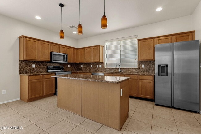 Building Photo - 3074 S Southwind Dr