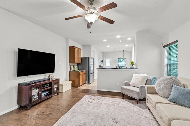 Building Photo - 1700 Fall Forest Ct