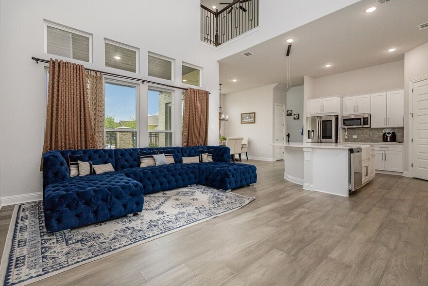 Building Photo - 4543 Stone Valley Trl