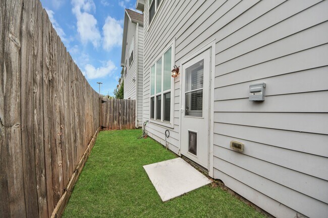 Building Photo - 1805 Napa Creek Ln