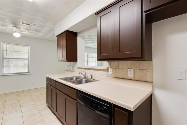 Building Photo - 311 Azalea Ln