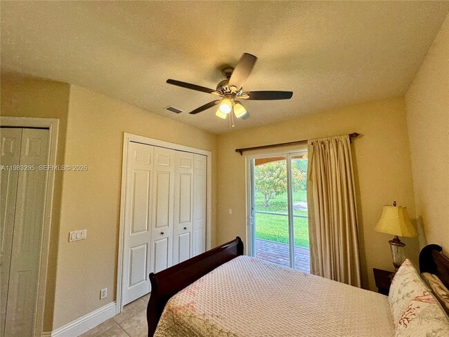 Building Photo - 1740 Ludlow Rd