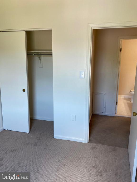 Building Photo - 12339 Sandy Point Ct