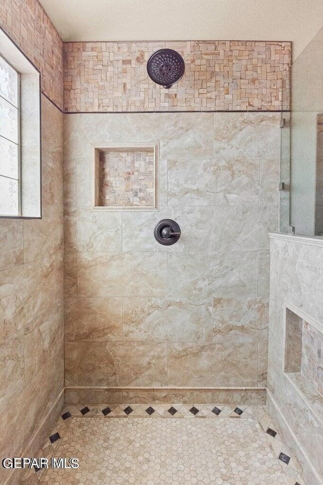 Building Photo - 3216 Tierra Palma Dr