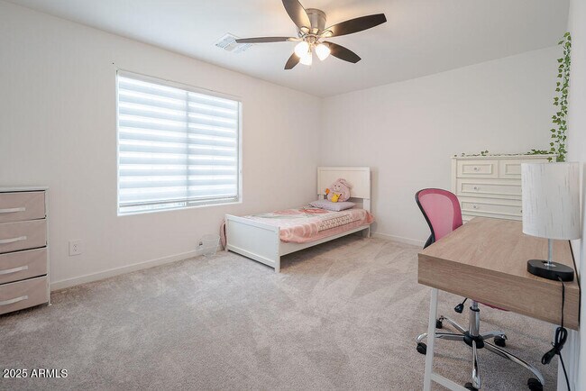 Building Photo - 2820 N 196th Dr