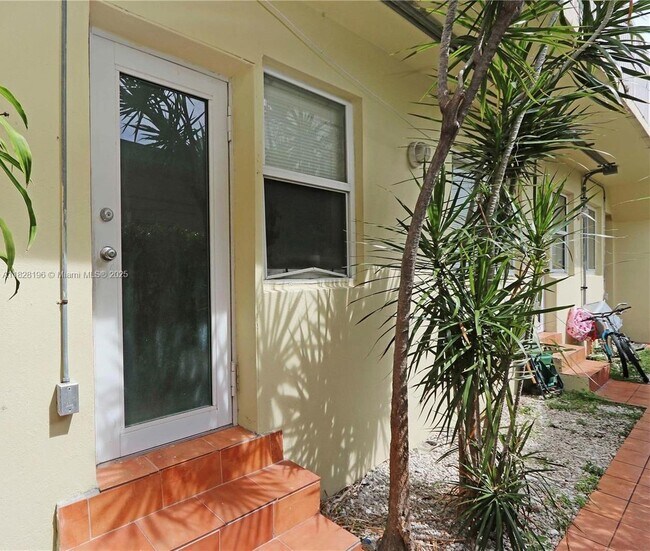 Building Photo - 6831 Abbott Ave