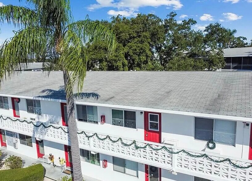Primary Photo - 8425 112th St