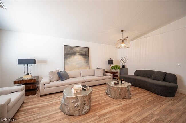 Building Photo - 5312 Bright Sky Ct