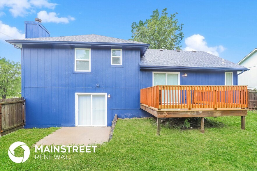 Building Photo - 1811 Patricia Dr