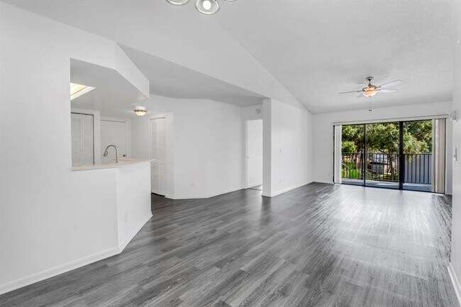 Building Photo - 9222 W Atlantic Blvd