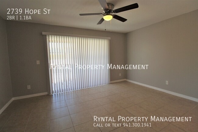 Building Photo - 2739 Hope St