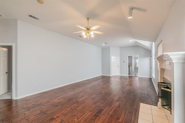Building Photo - 1356 Dallshan Dr