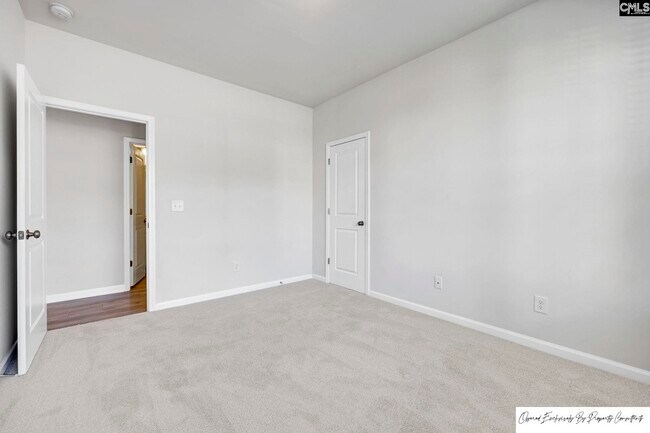 Building Photo - 741 Spring Cress Dr