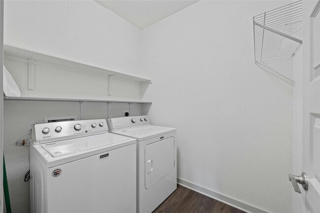 Building Photo - 141 Parryi Cove