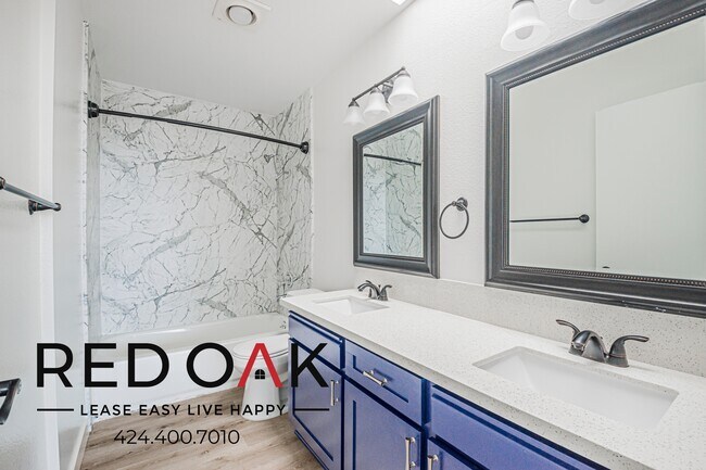 Building Photo - 4320 S Centinela Ave