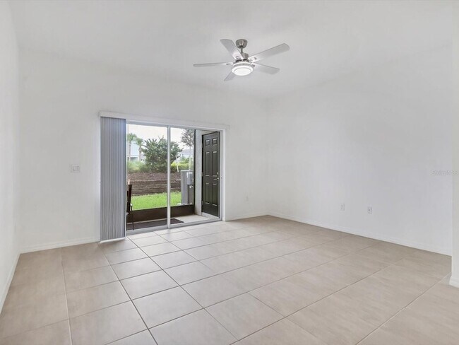 Building Photo - 8577 Daybreak St