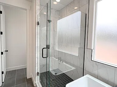 Building Photo - 366 Forty