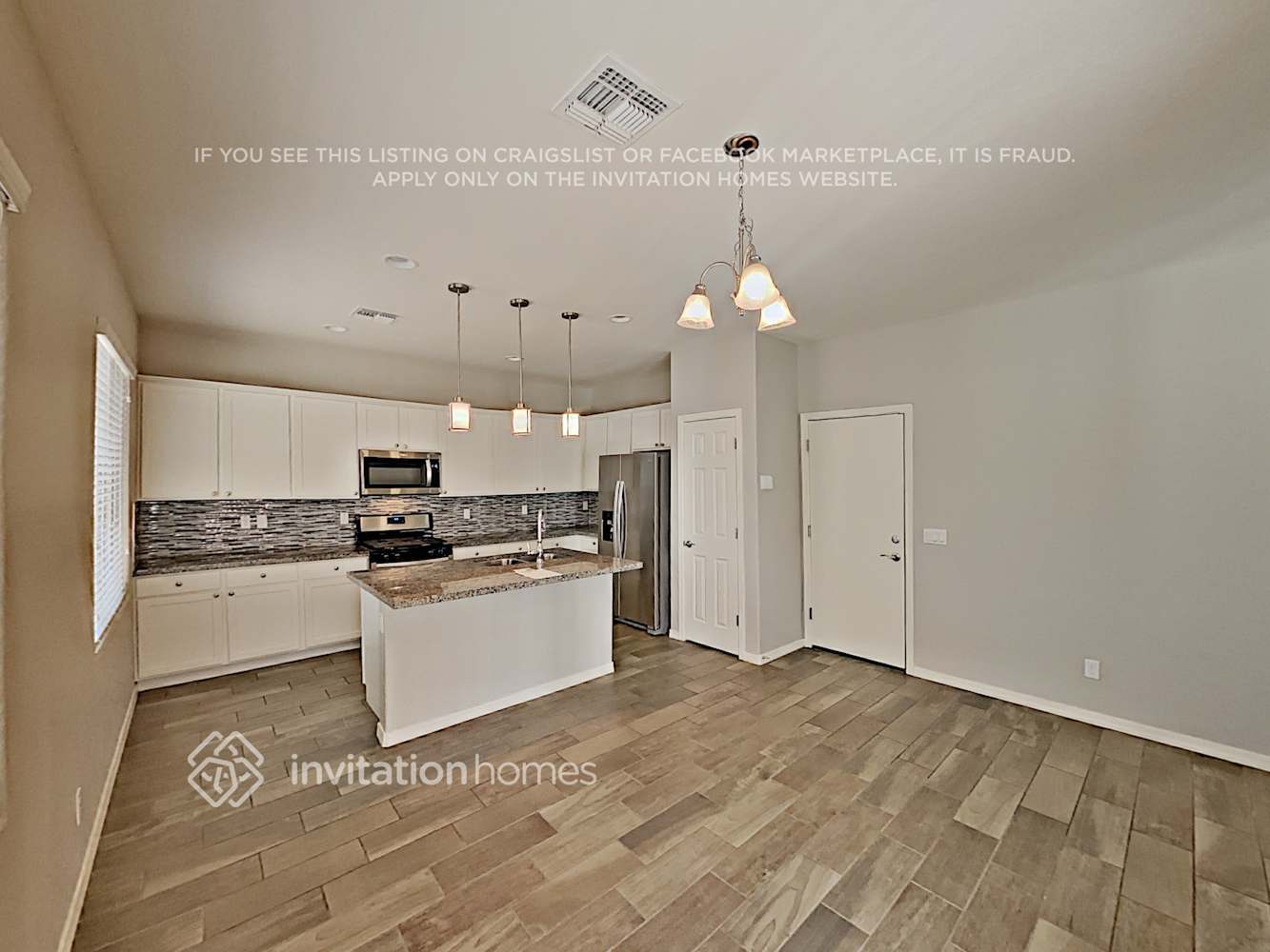 Building Photo - 658 N Sparrow Ct