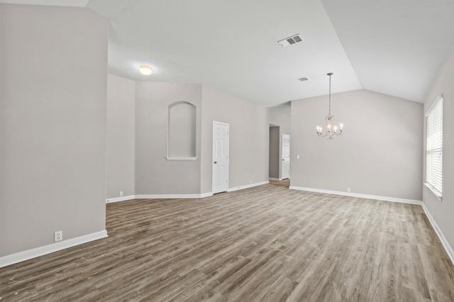 Building Photo - 561 Golden Creek Dr