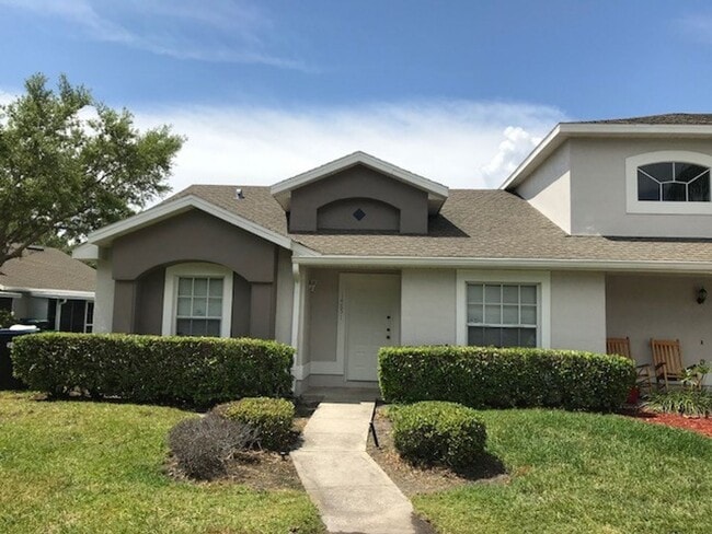 Primary Photo - Island Cove Villas at Meadow Woods 1-Story...
