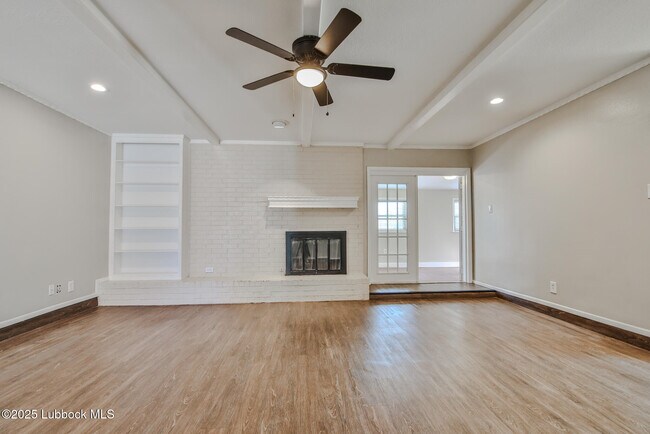 Building Photo - 5720 3rd St