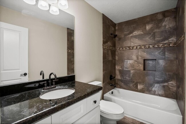 Building Photo - 29515 Legends Line Dr