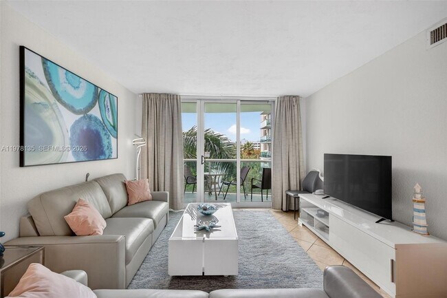 Building Photo - 3801 S Ocean Dr