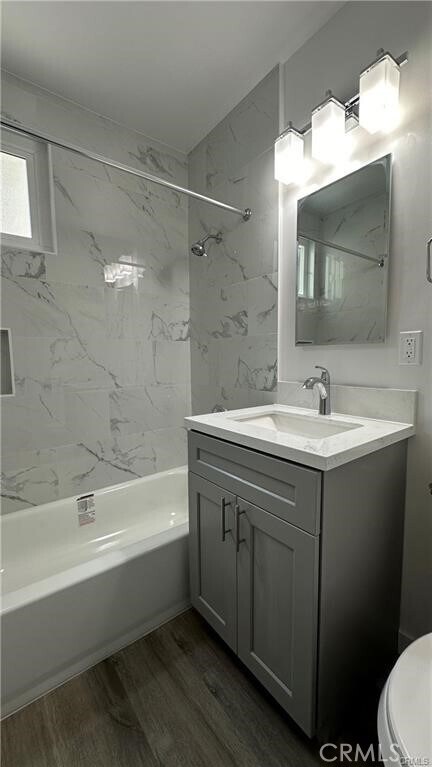 Building Photo - 512 N Marguerita Ave