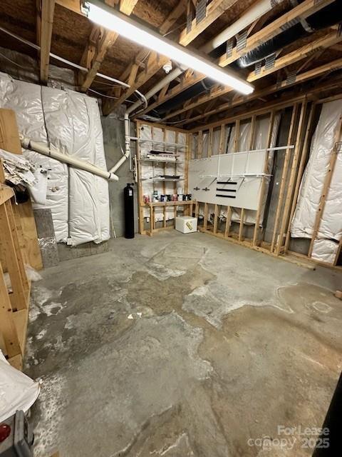 Building Photo - 10301 Linksland Dr