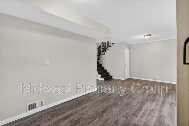 Building Photo - 1165 Derhake Rd