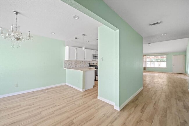 Building Photo - 10950 Linden Gate Dr