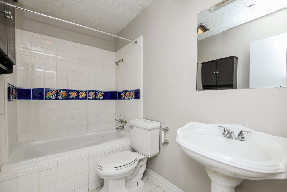 Building Photo - 7528 Beckwood Dr