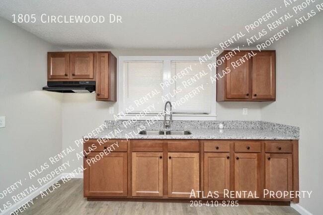 Building Photo - 1805 Circlewood Dr