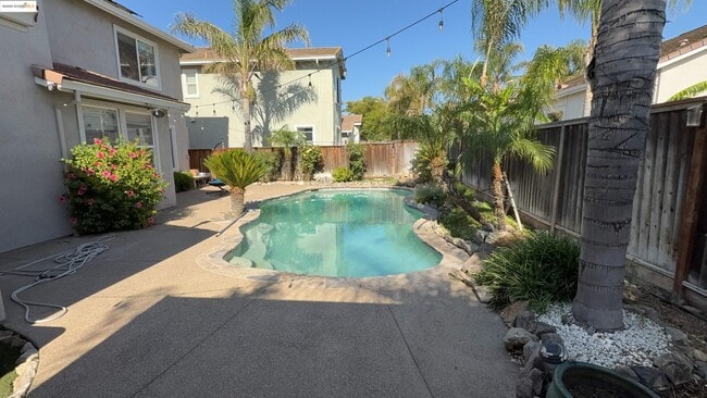 Building Photo - 6238 Crystal Springs Cir