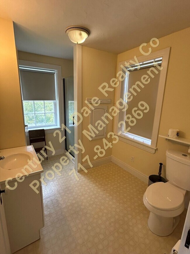 Building Photo - Beautiful 2 Bedroom Home in South Eastern ...