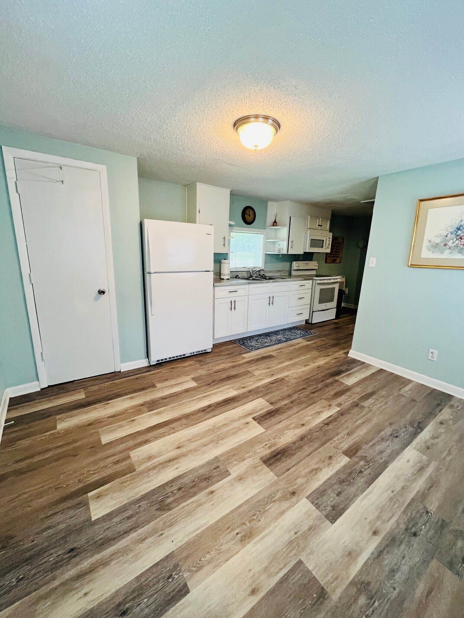 Building Photo - 305 Starnes Cove Rd