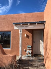 Building Photo - 8 Cresta de Luna RoadUnit 9
