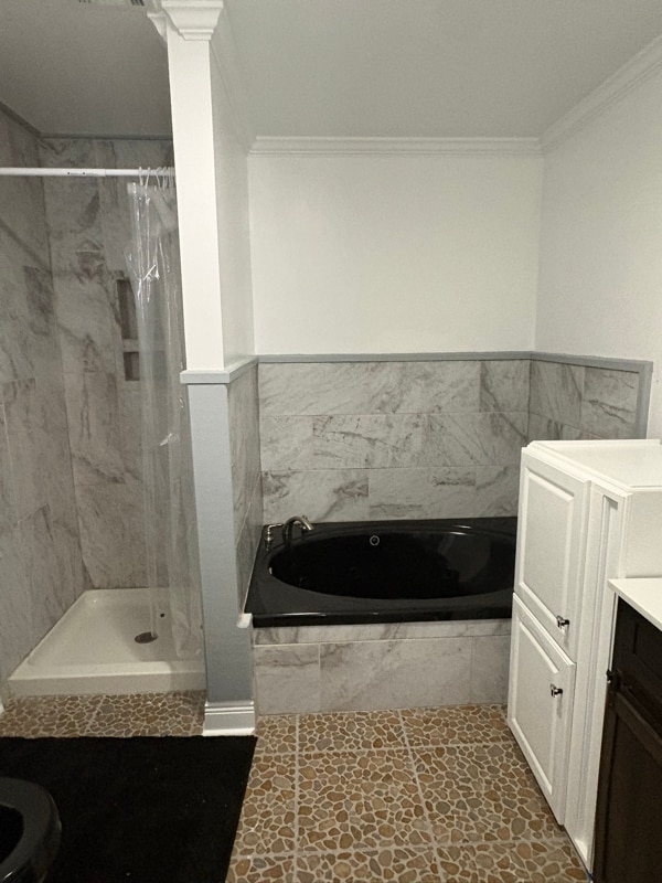 Building Photo - 1710 S Lopez St