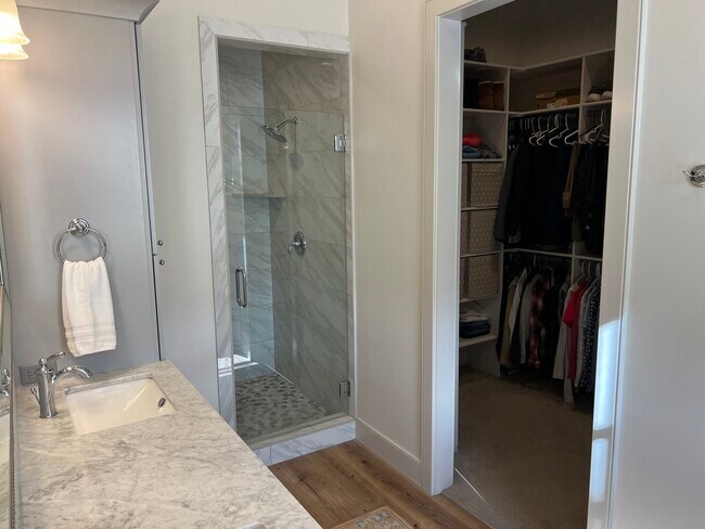 Building Photo - 129 S 700 E