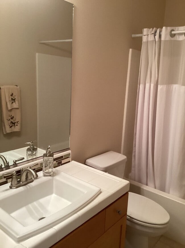 Building Photo - Beautiful Single Story Home in Old Orcutt's Stone Gate Development with easy access to VSFB