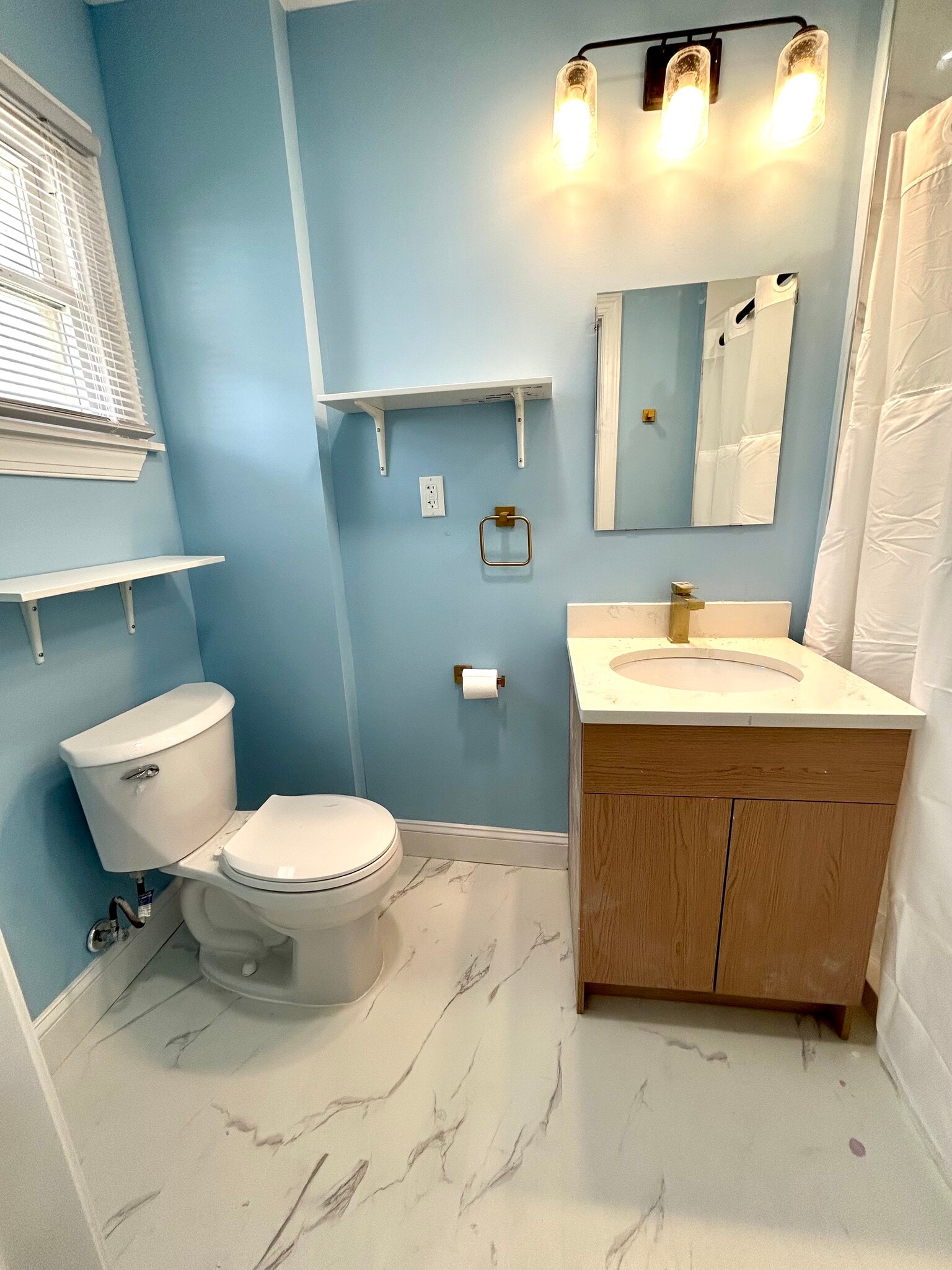 Building Photo - 51 Franklin Ave