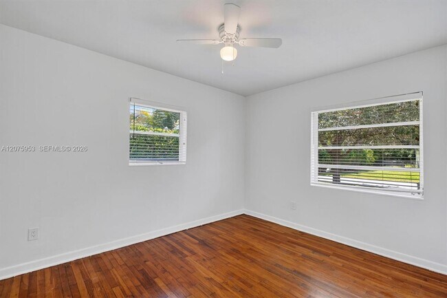 Building Photo - 6629 SW 65th St